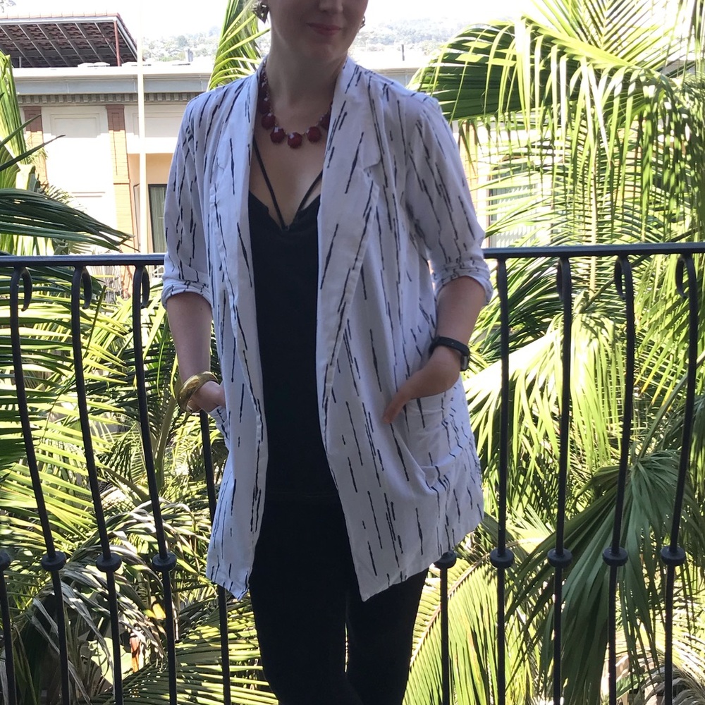 Vintage 80’s Blazer - Picture 4 of 14